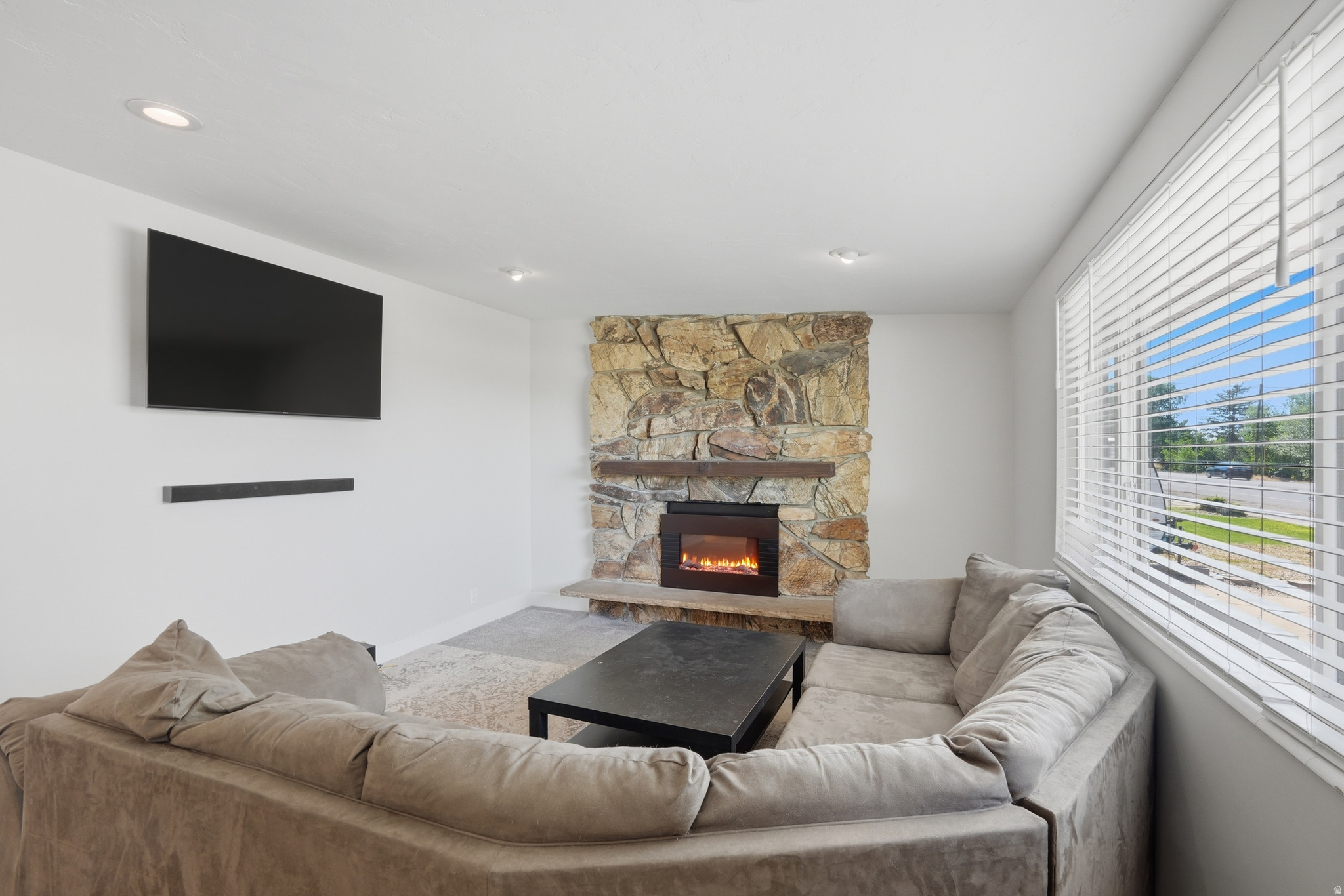 MEADOWS - Residential