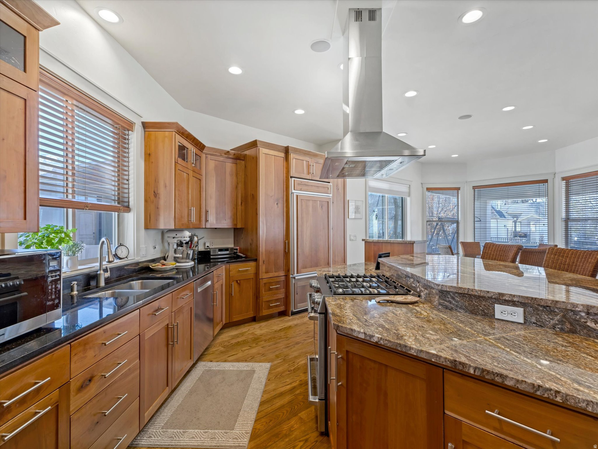 CHARLESTON PLACE - Residential
