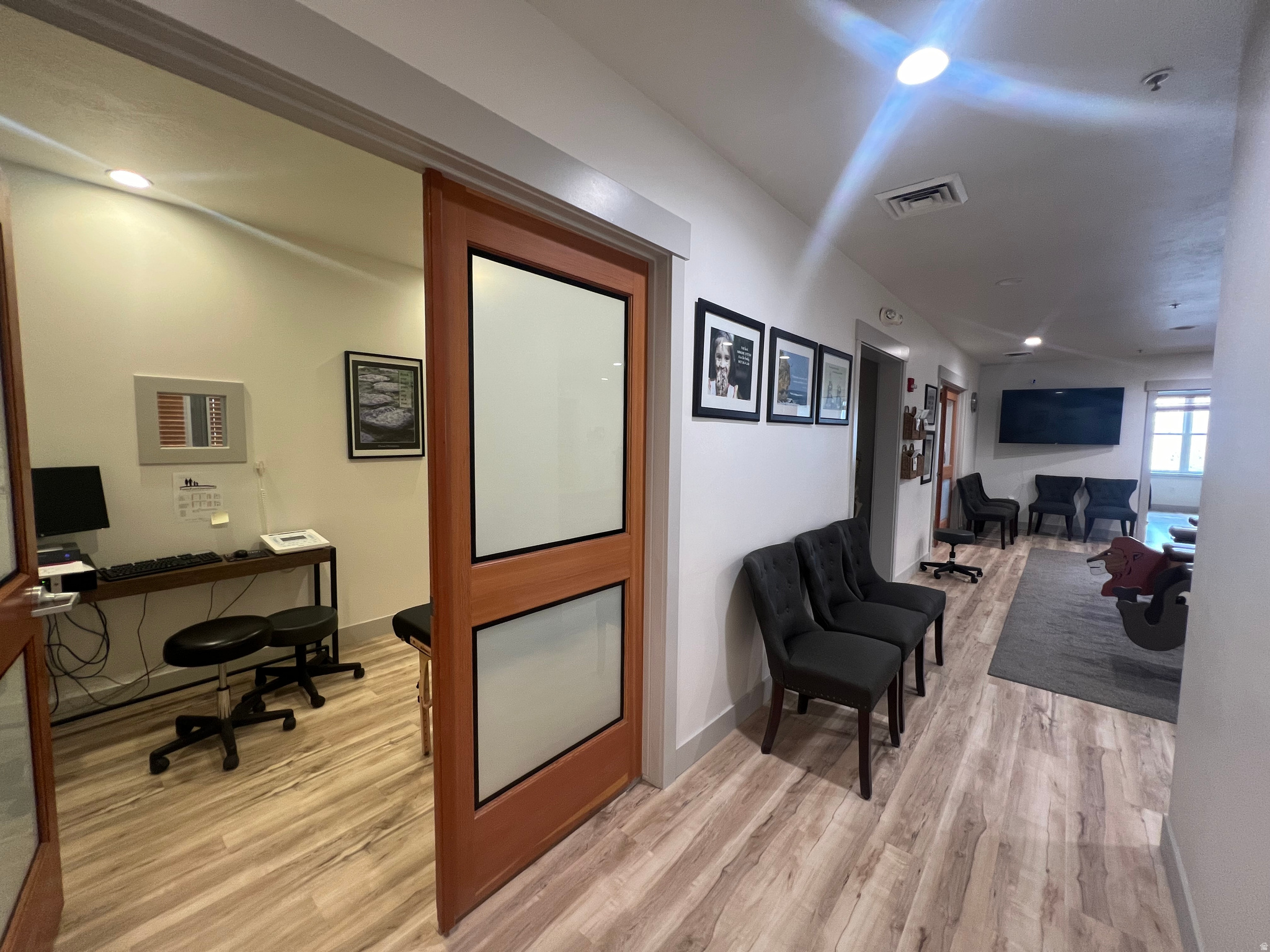 COTTONWOOD R - Commercial Sale