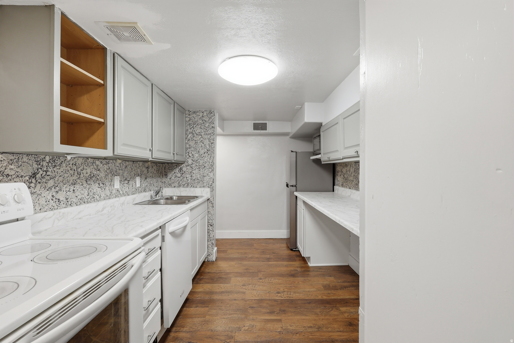 DAVIS - Residential