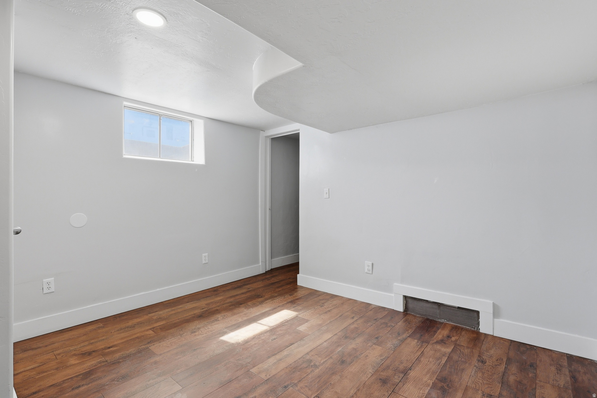 DAVIS - Residential
