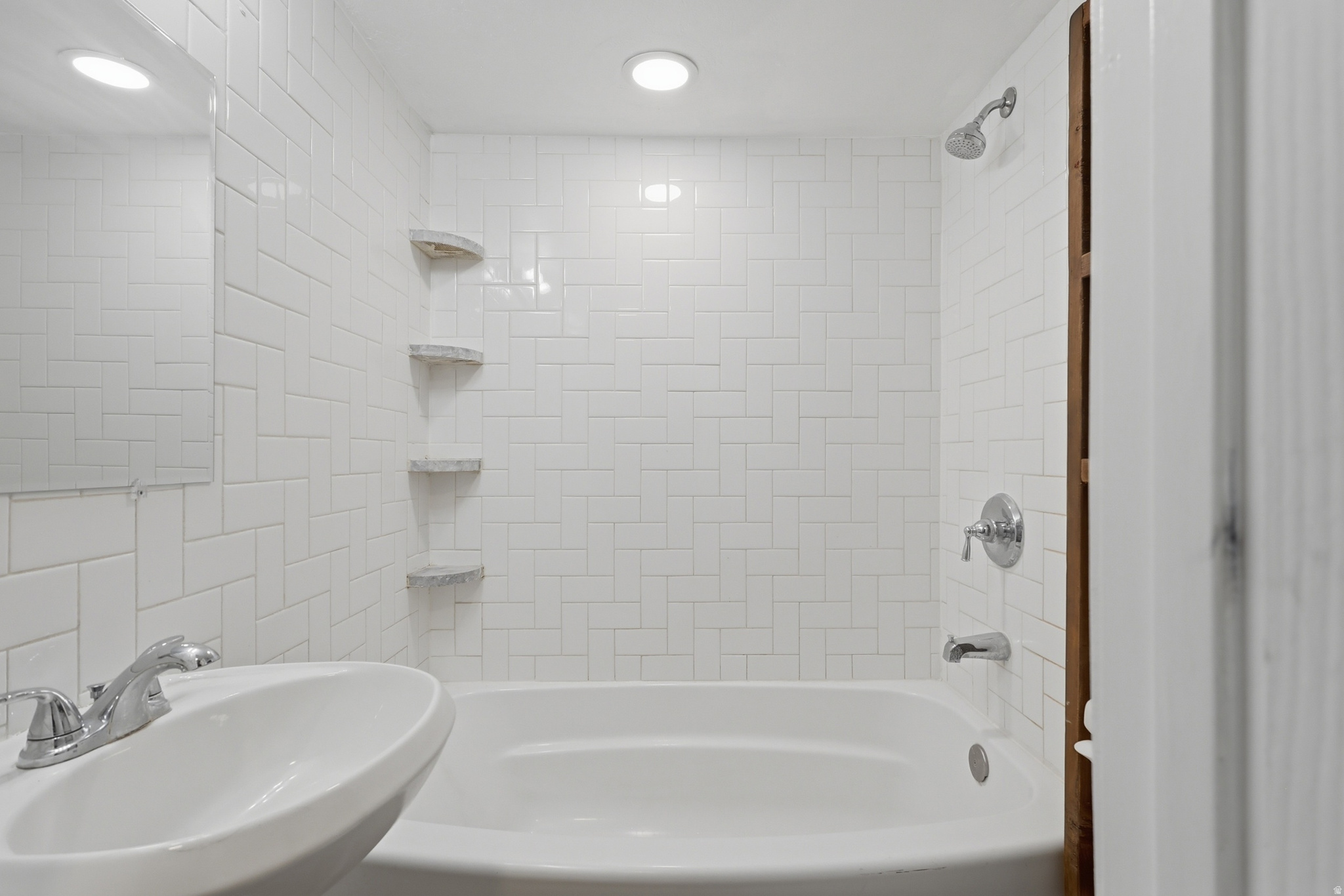 DAVIS - Residential
