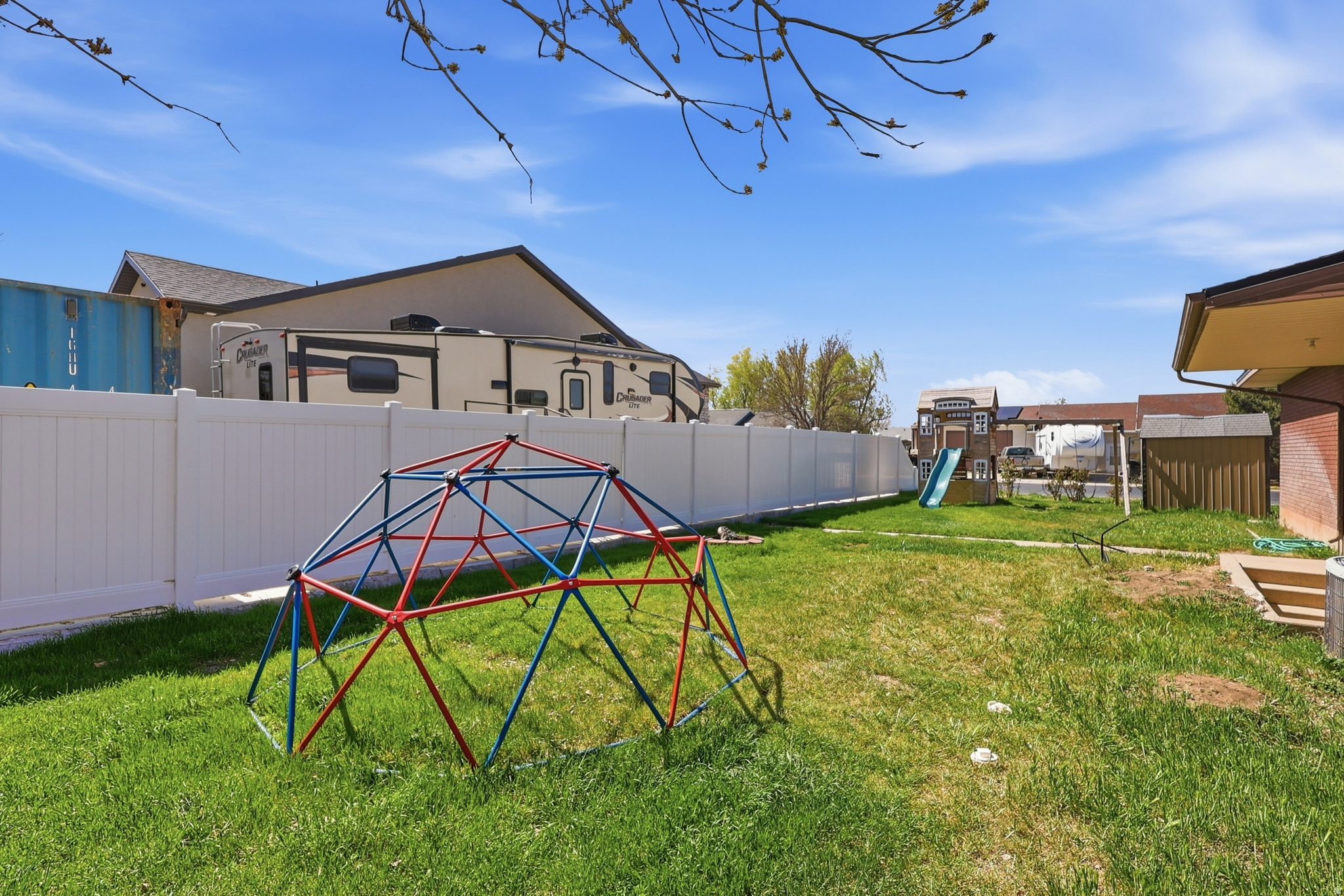 DAVIS - Residential