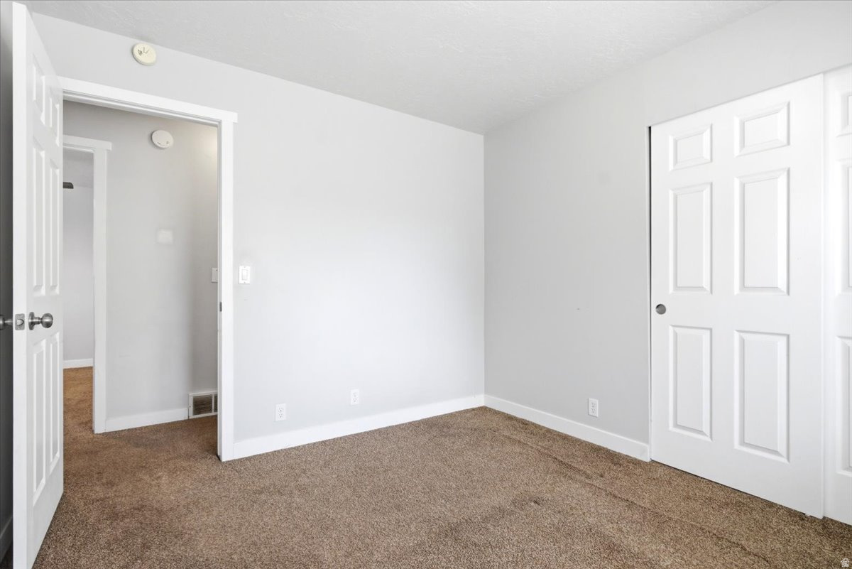 GREEN MEADOW ESTATES #5 - Residential