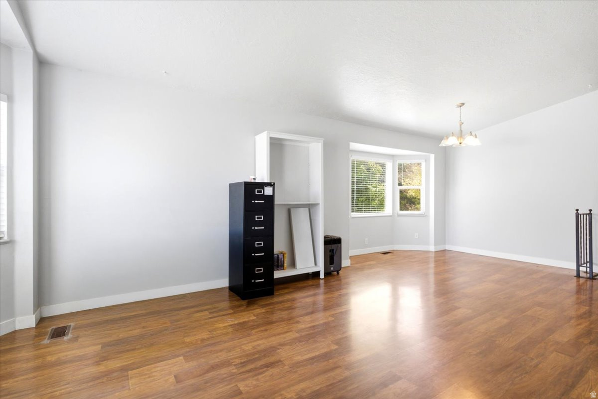 GREEN MEADOW ESTATES #5 - Residential