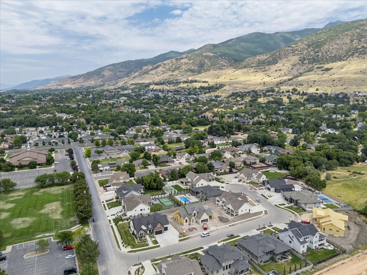 HIDDEN FARM ESTATES - Residential