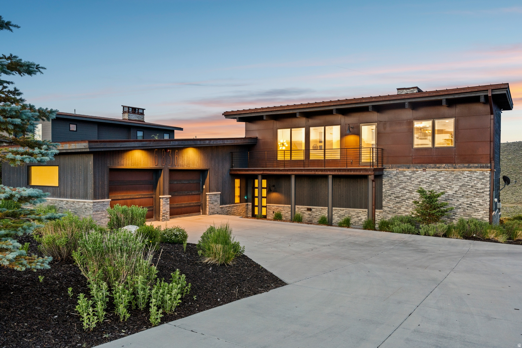 VILLAS AT PAINTED VALLEY - Residential