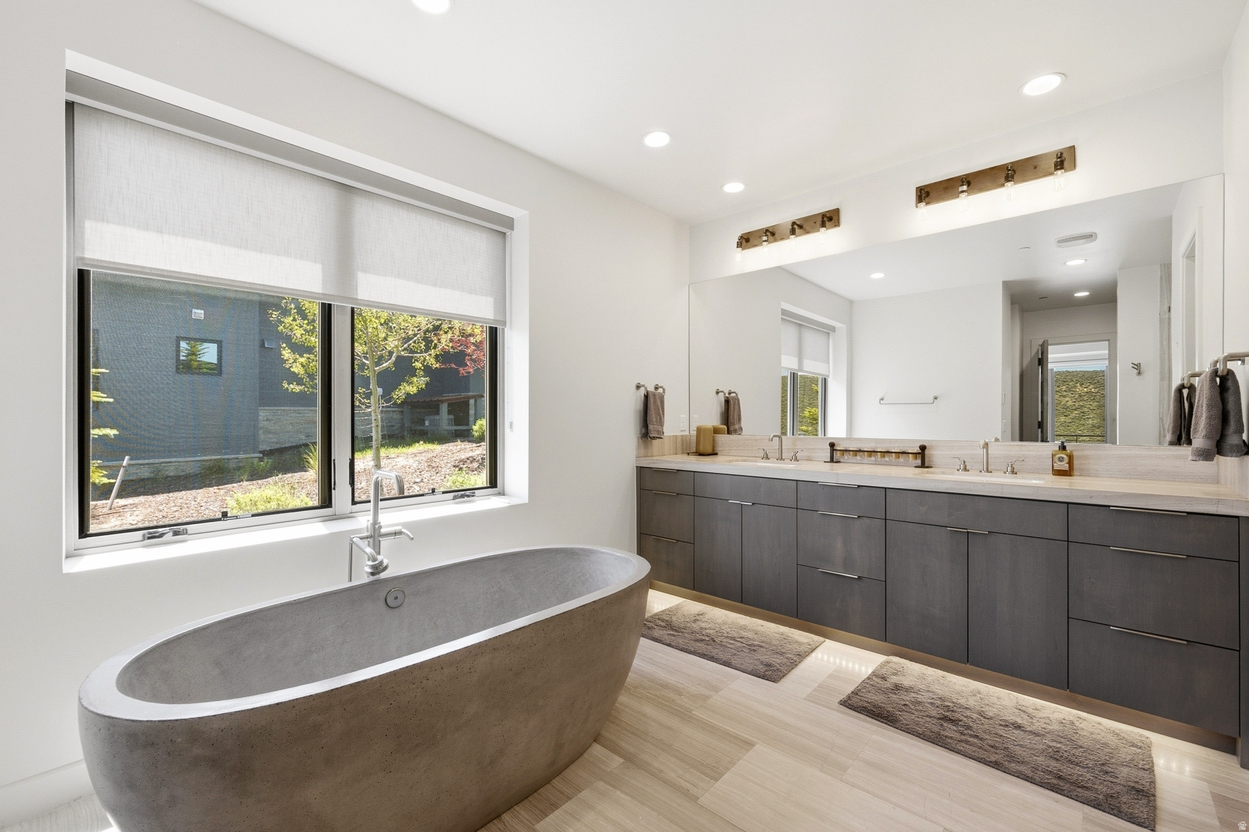 VILLAS AT PAINTED VALLEY - Residential