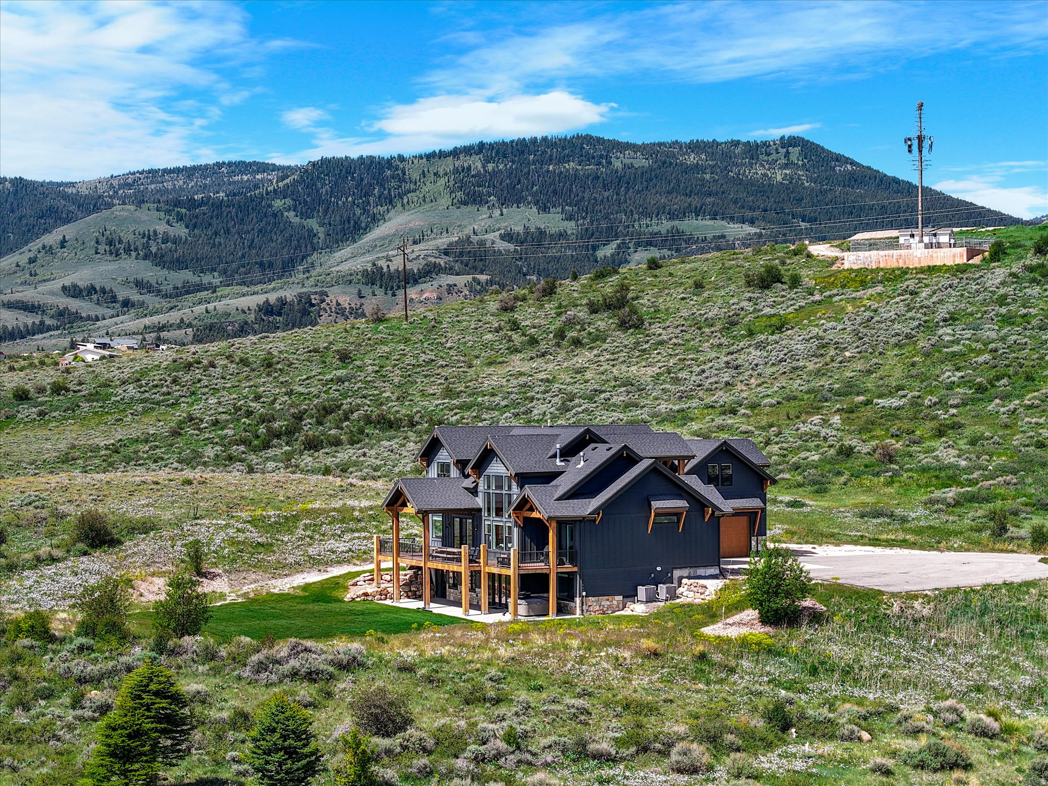 RESERVE - Residential