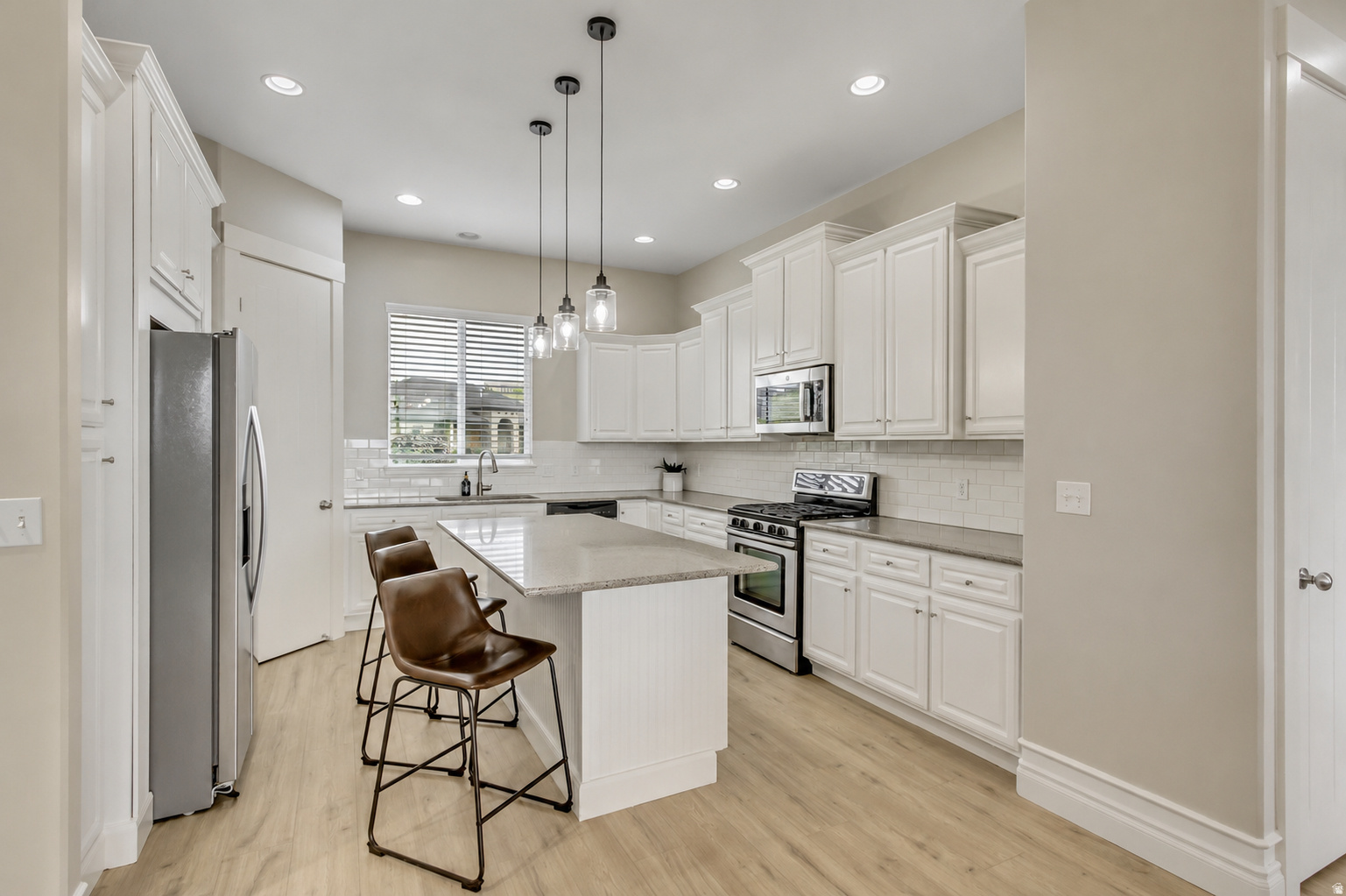 JORDAN HEIGHTS - Residential