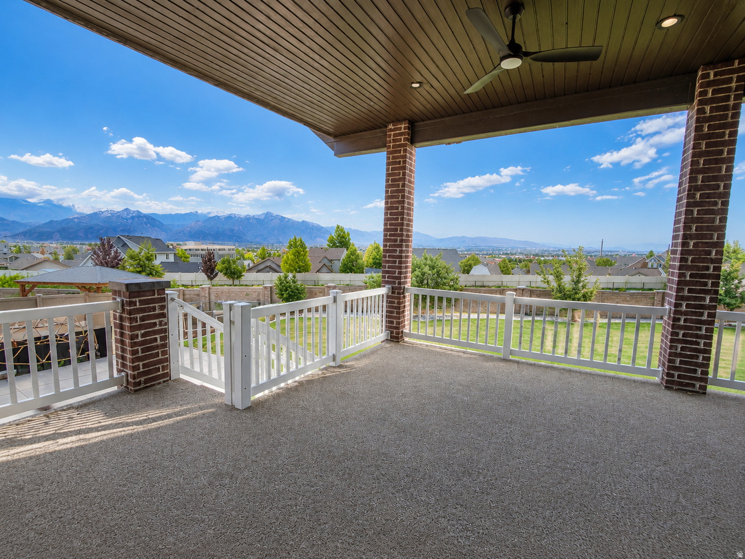 JORDAN HEIGHTS - Residential