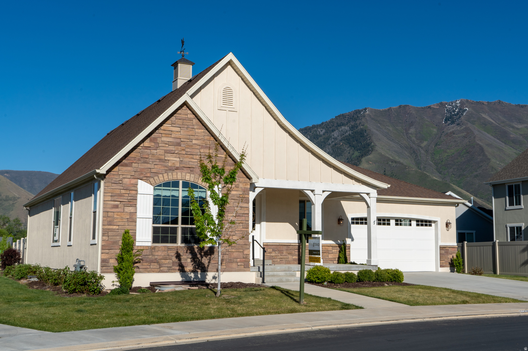 WHISPER ROCK PUD - Residential