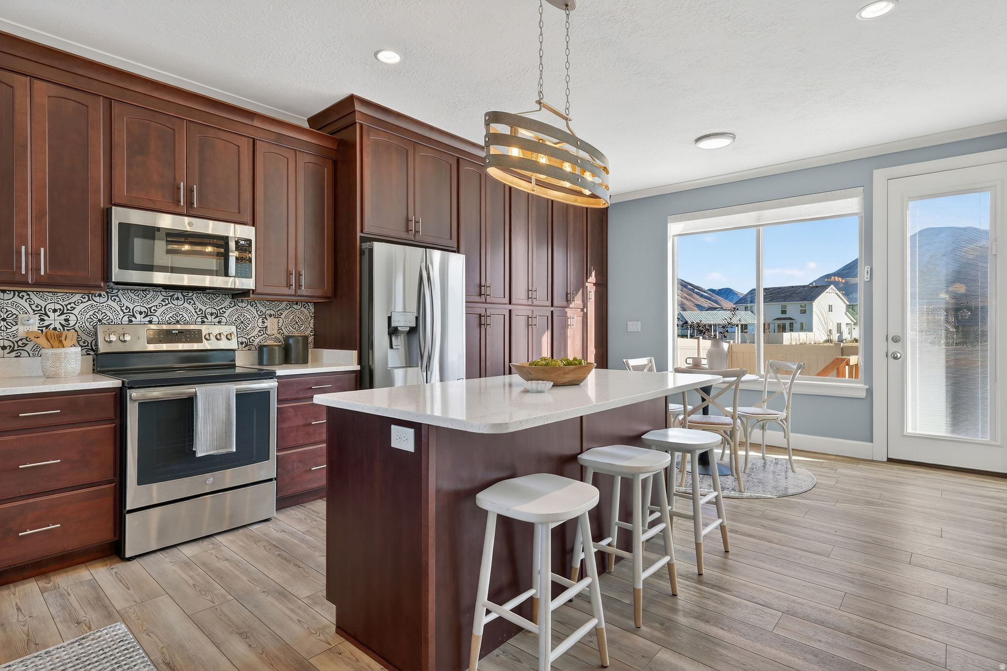 WHISPER ROCK PUD - Residential