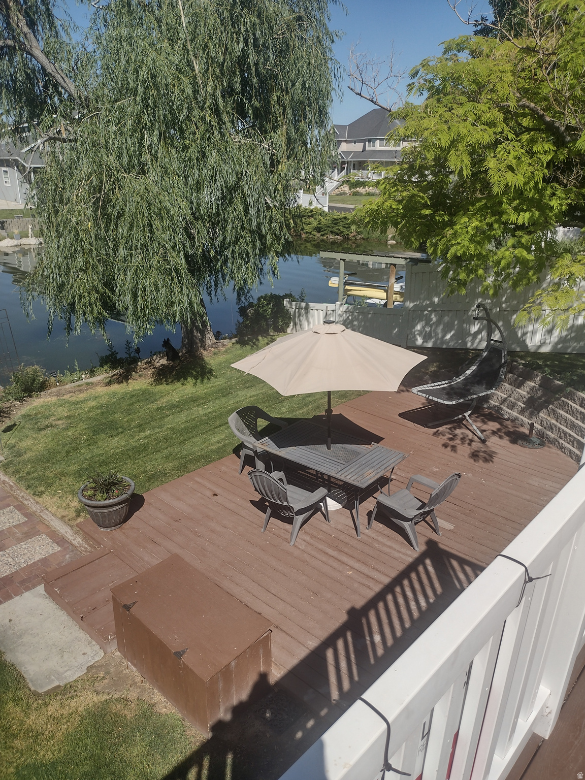 CAPTAINS ISLAND - Residential