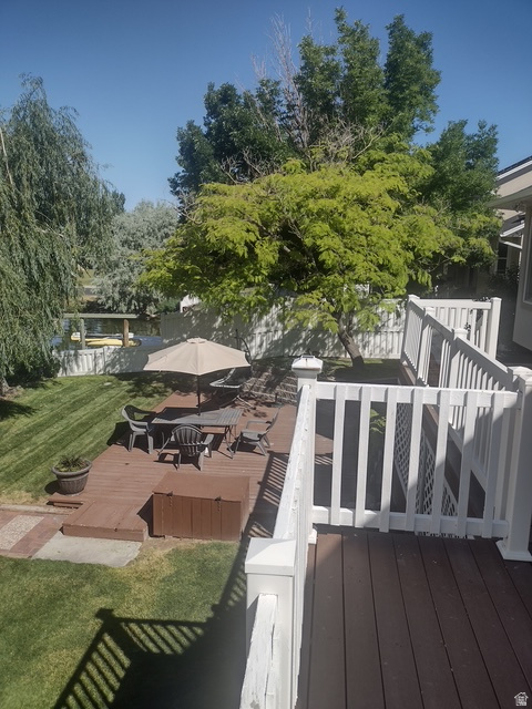 CAPTAINS ISLAND - Residential