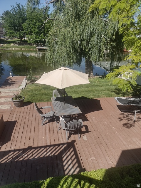 CAPTAINS ISLAND - Residential