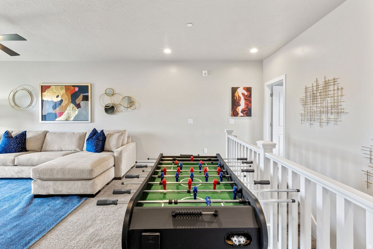 ZION VILLAGE TOWNHOMES - Residential