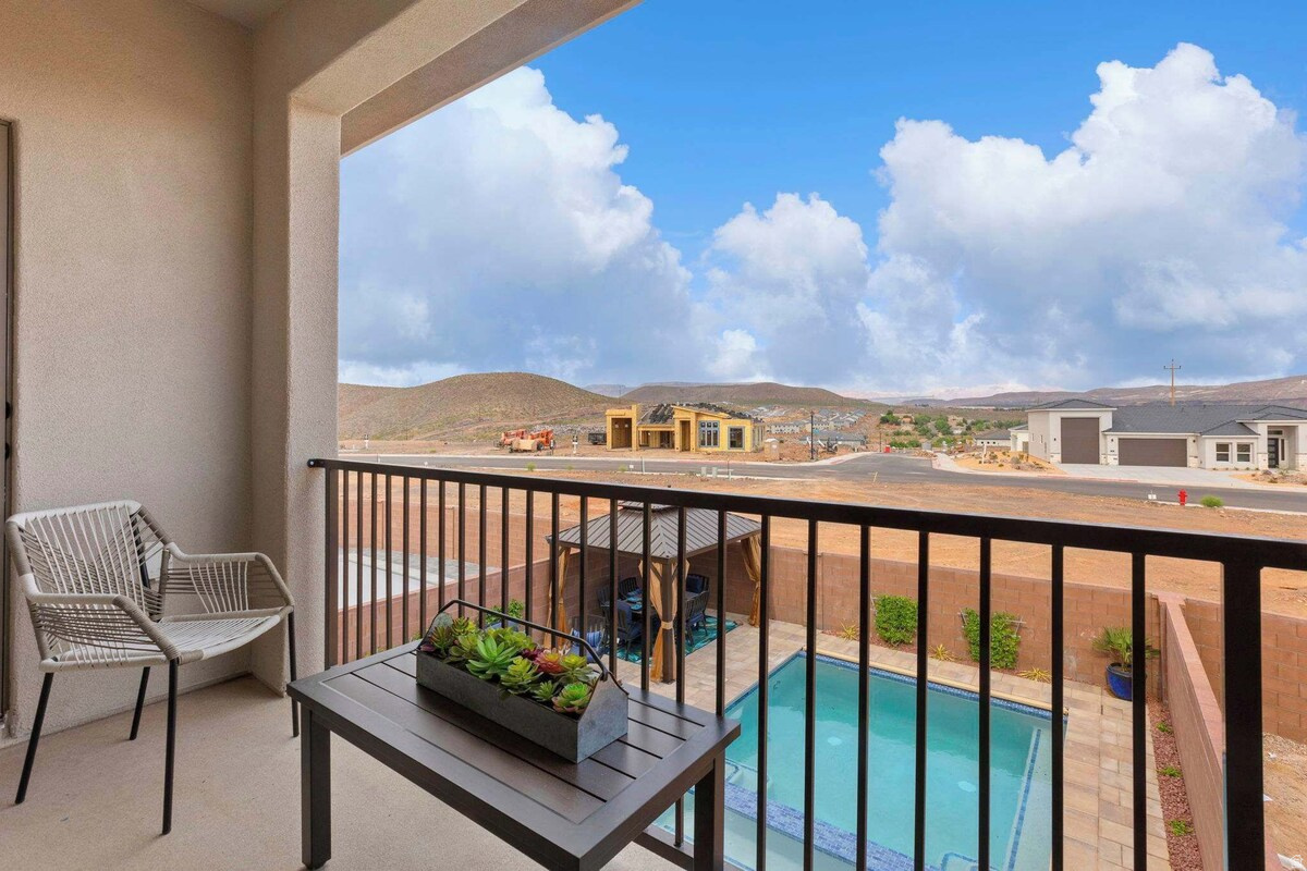 ZION VILLAGE TOWNHOMES - Residential