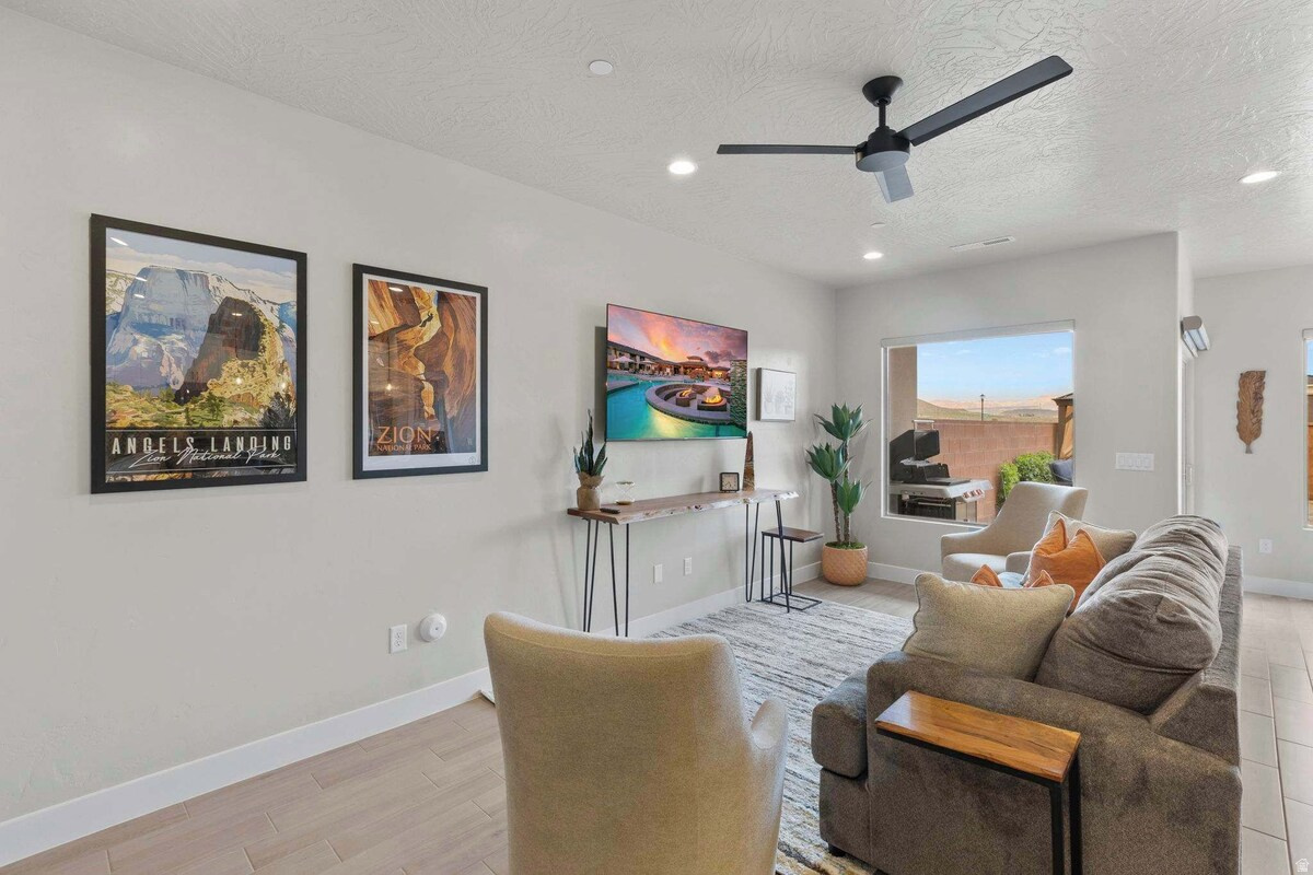 ZION VILLAGE TOWNHOMES - Residential