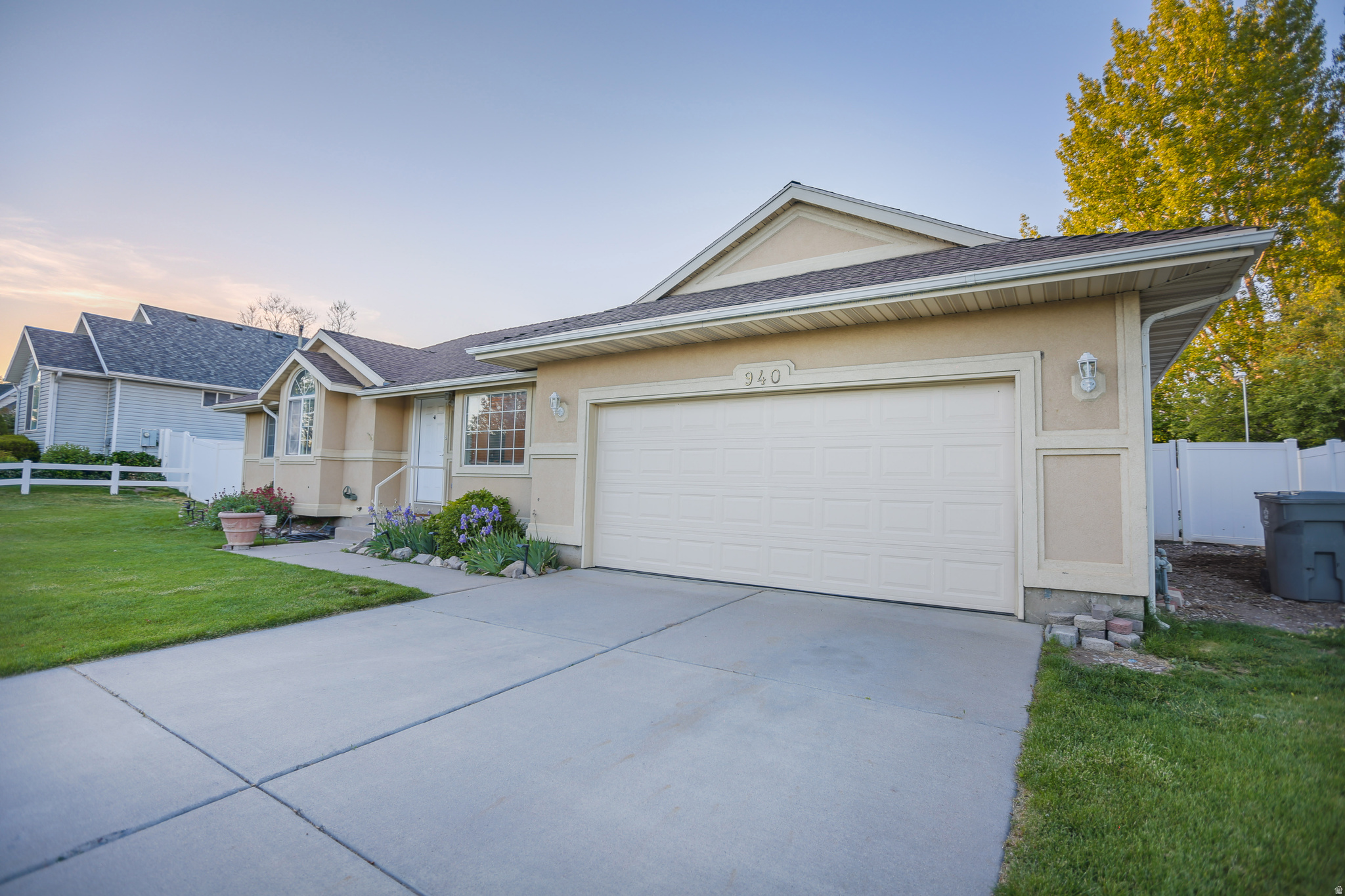 JAMES ESTATES - Residential