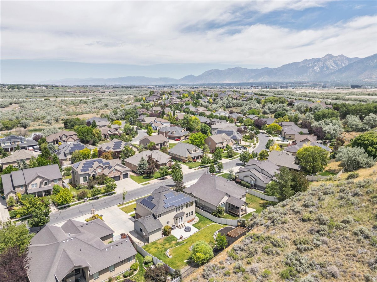SPRING VIEW FARMS - Residential