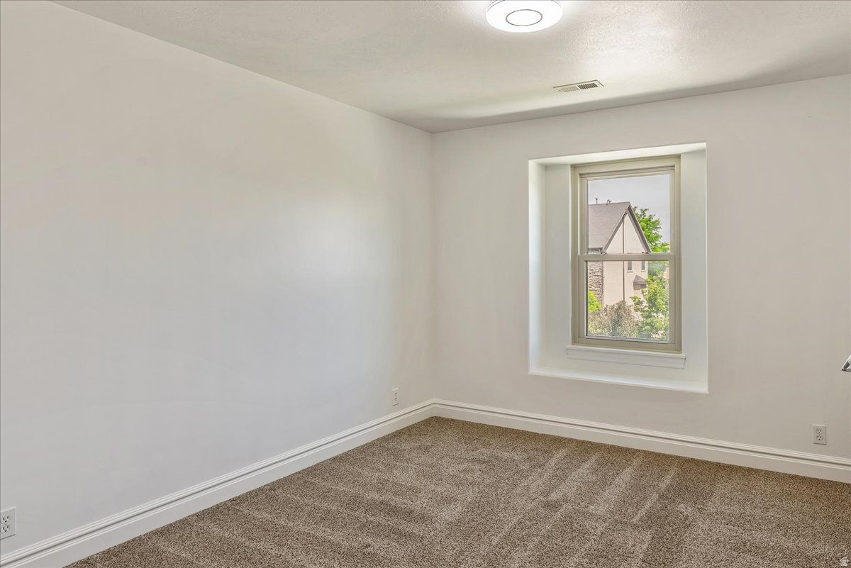 SPRING VIEW FARMS - Residential