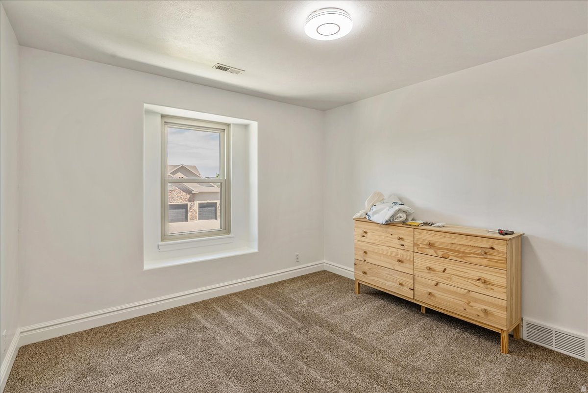 SPRING VIEW FARMS - Residential