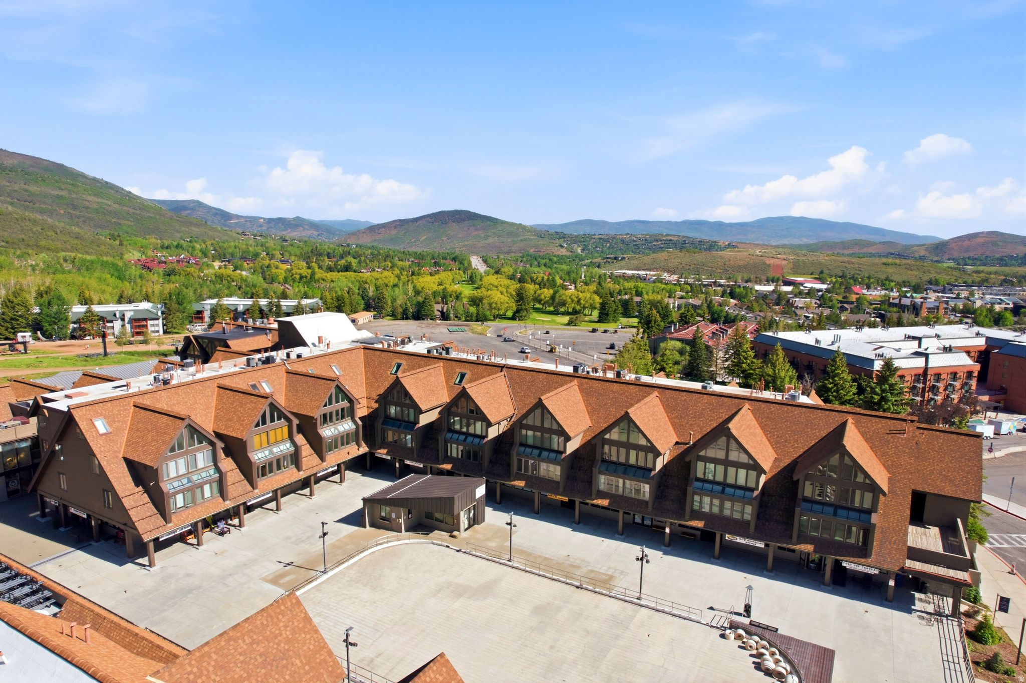 RESORT CENTER CONDOMINIUMS - Residential