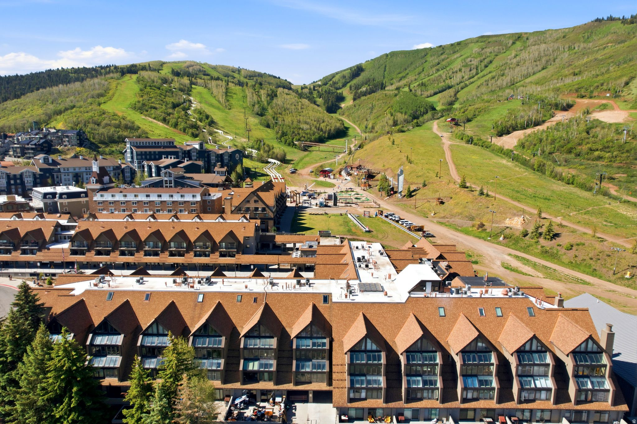 RESORT CENTER CONDOMINIUMS - Residential