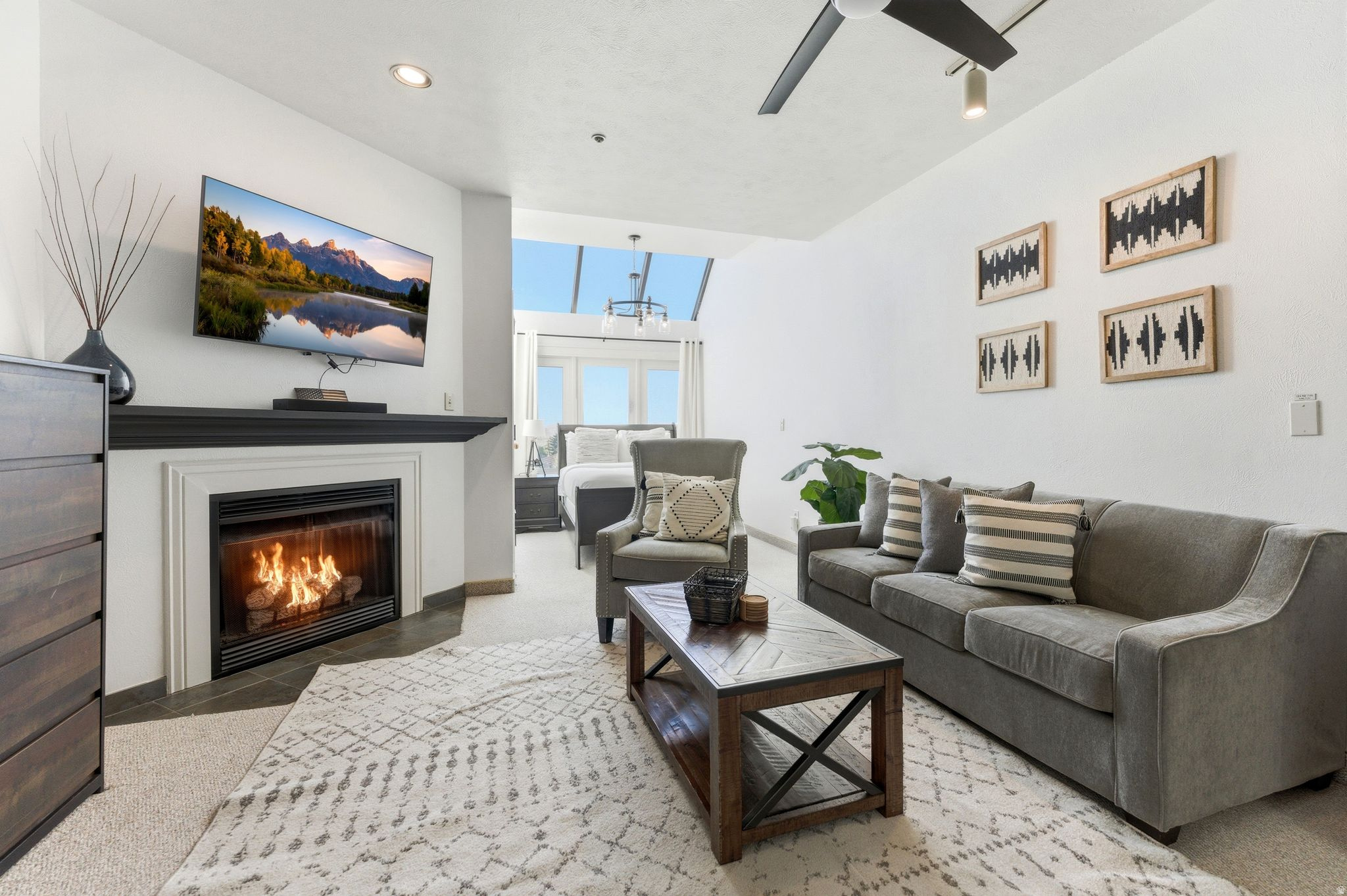 Ski-In/Ski-Out Studio in Prime Park City Location Perfectly positioned at the base of Park City Mountain Resort, this charming main-level studio offers true ski-in/ski-out convenience and year-round adventure. Whether you're a snow lover or a summer hiker, the terrain here welcomes all levels-from beginners to experts. Inside, you'll find a cozy living space with a gas fireplace, granite kitchen countertops, a Murphy bed for flexibility, and a well-appointed tile bathroom. Resort-style amenities include an indoor/outdoor pool, ski lockers, a fitness room, and underground parking. With direct access to the Payday Express, First Time, Eagle, and Three Kings lifts, you're steps from the slopes-and just a short stroll to restaurants, shops, and the ice rink. Enjoy quick access to Main Street and a 30-minute drive to Salt Lake City International Airport. With a strong rental history and unbeatable location, this is the ultimate Park City retreat or income-generating investment.
