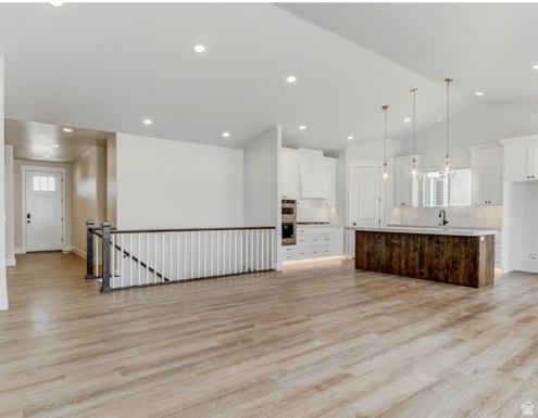 RIVERBEND - Residential