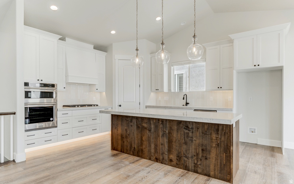 RIVERBEND - Residential