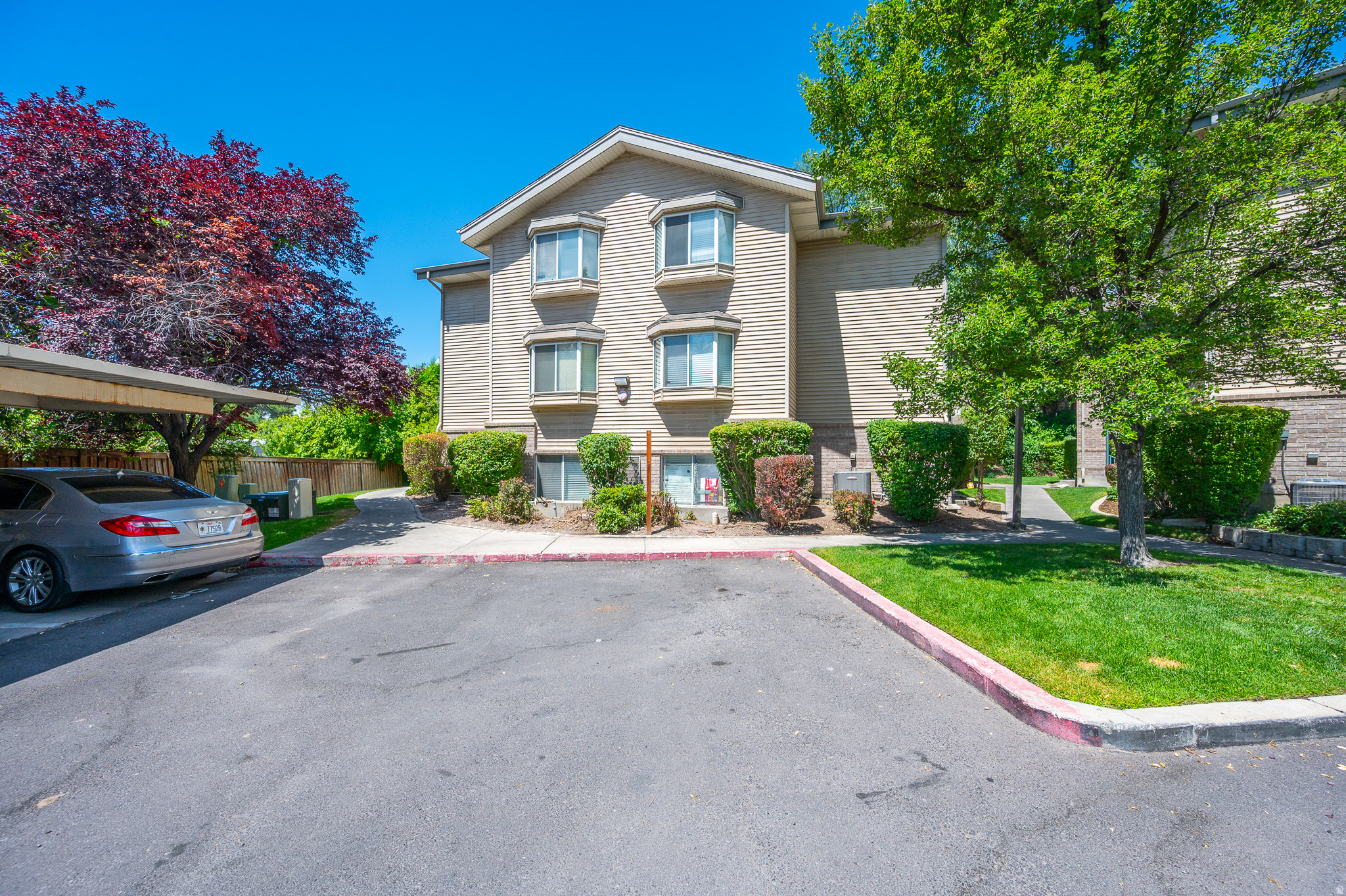 GRANDVIEW GATEWAY - Residential