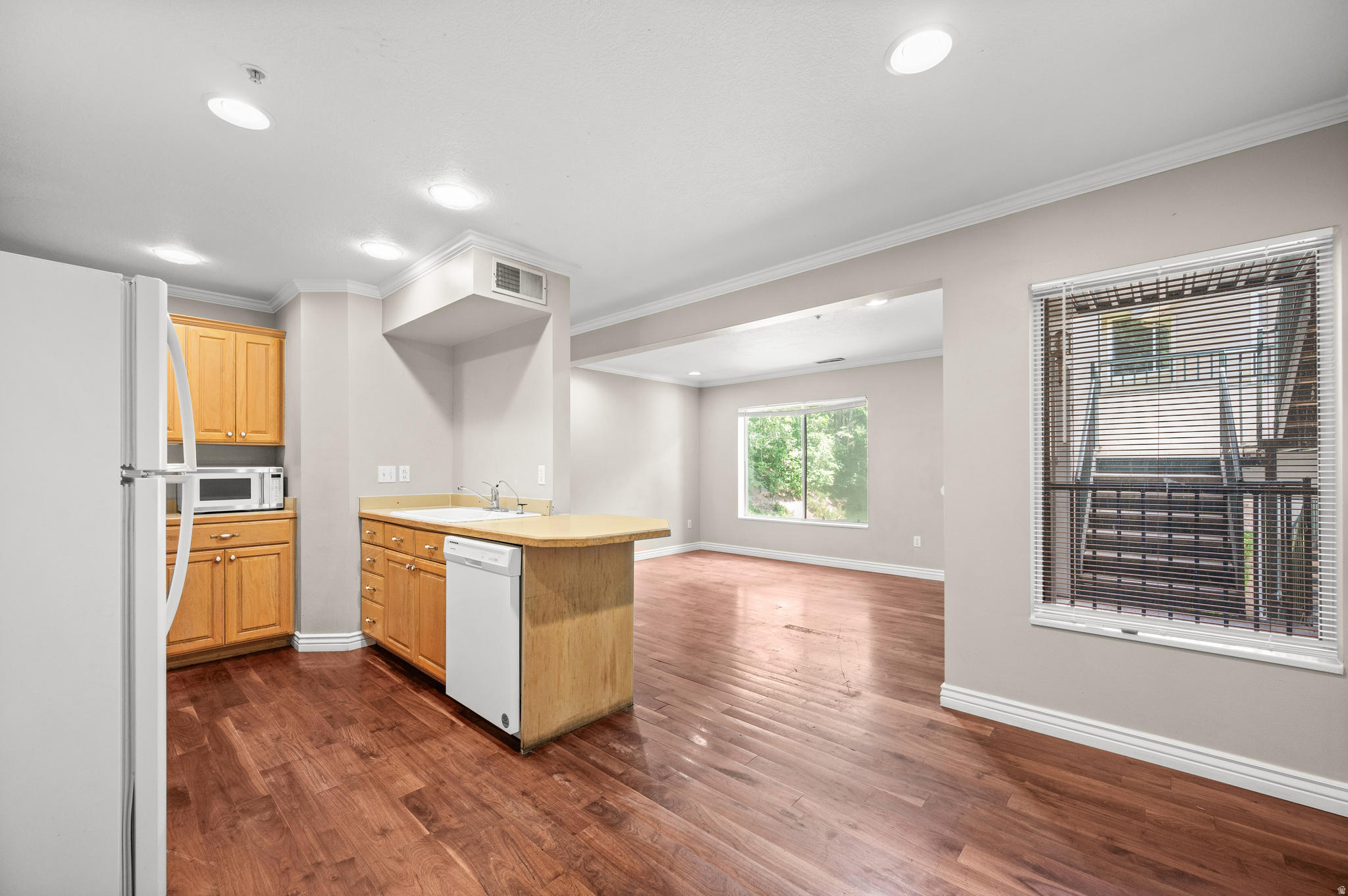 GRANDVIEW GATEWAY - Residential
