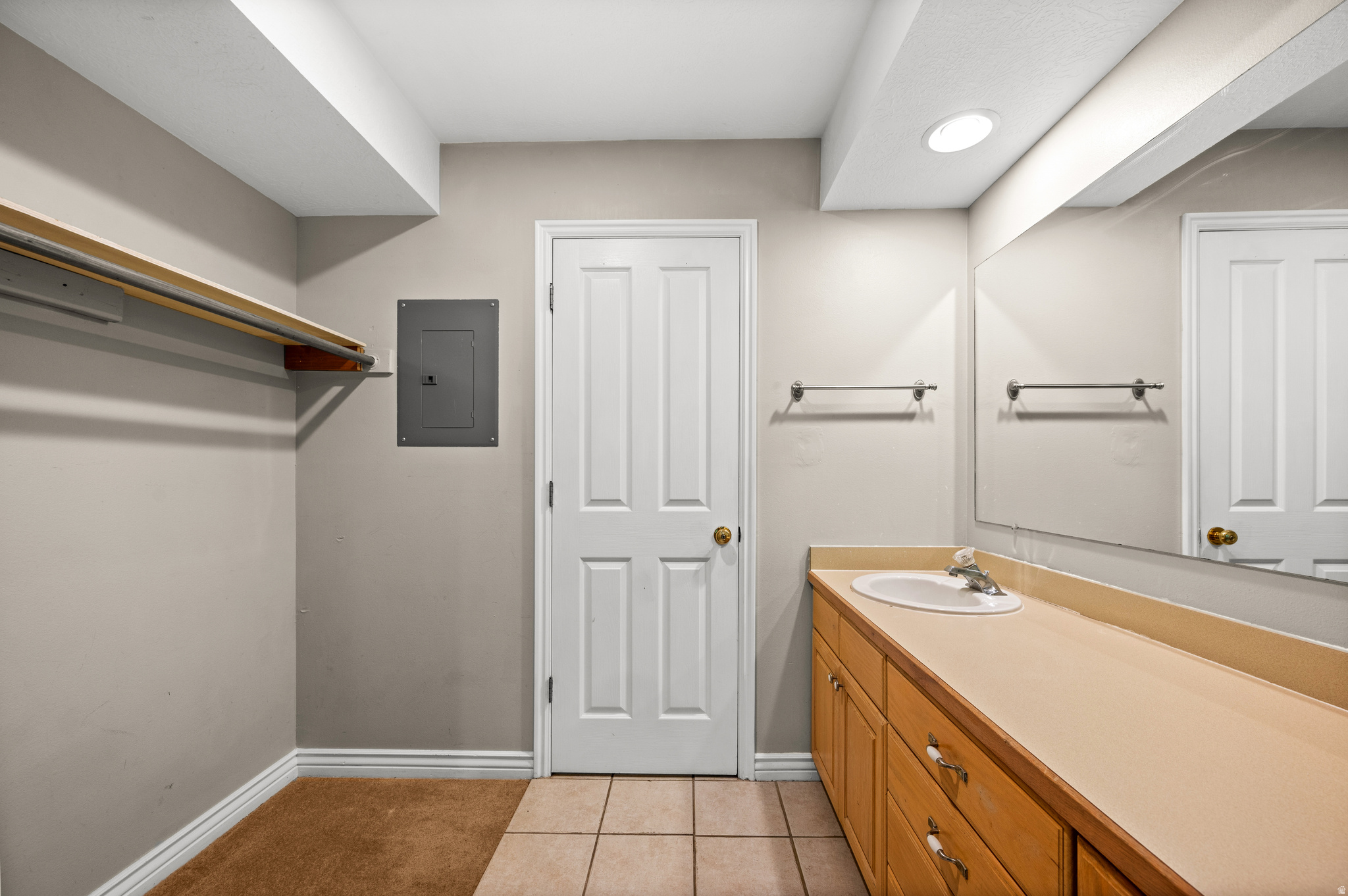 GRANDVIEW GATEWAY - Residential