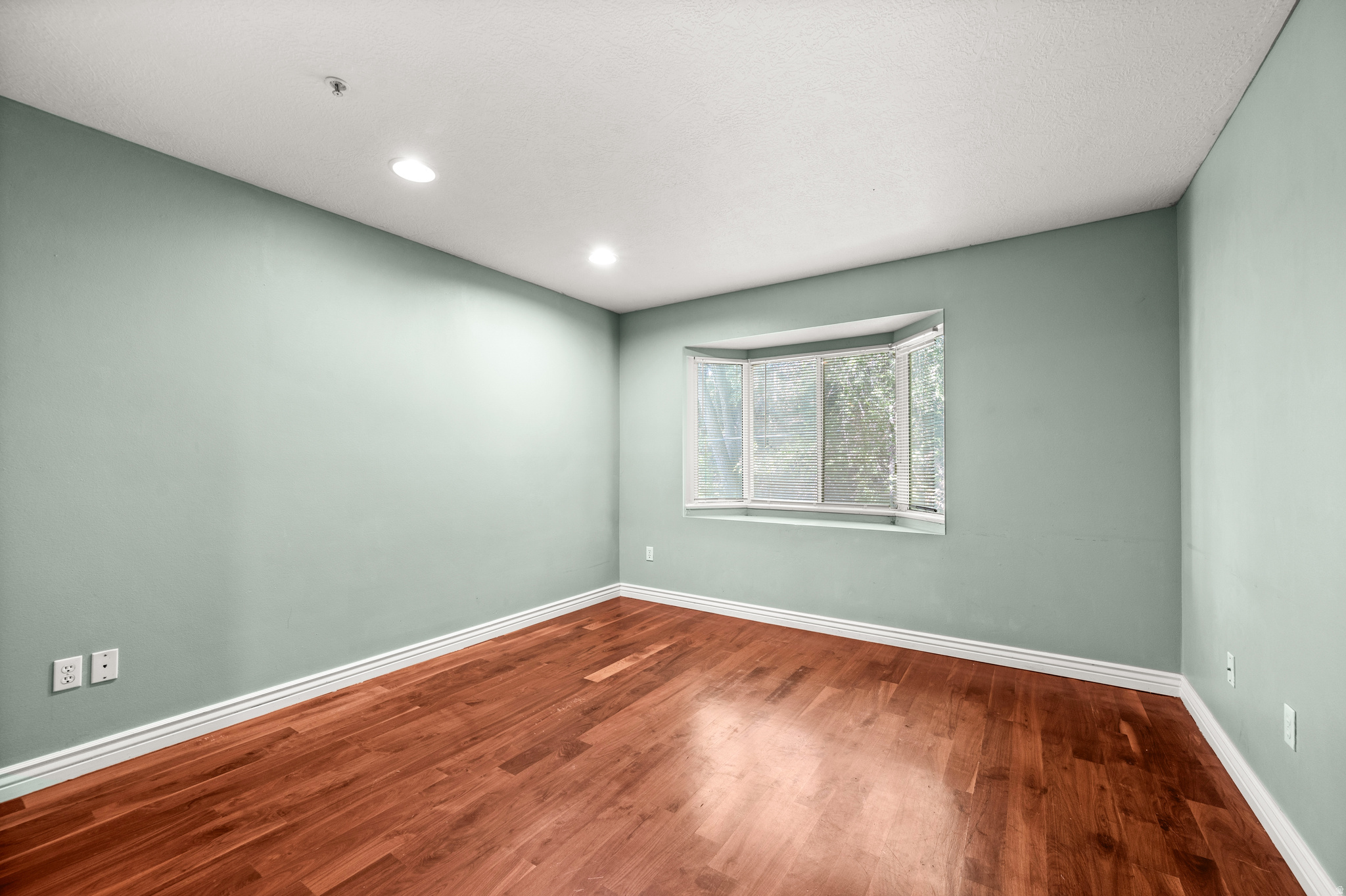 GRANDVIEW GATEWAY - Residential