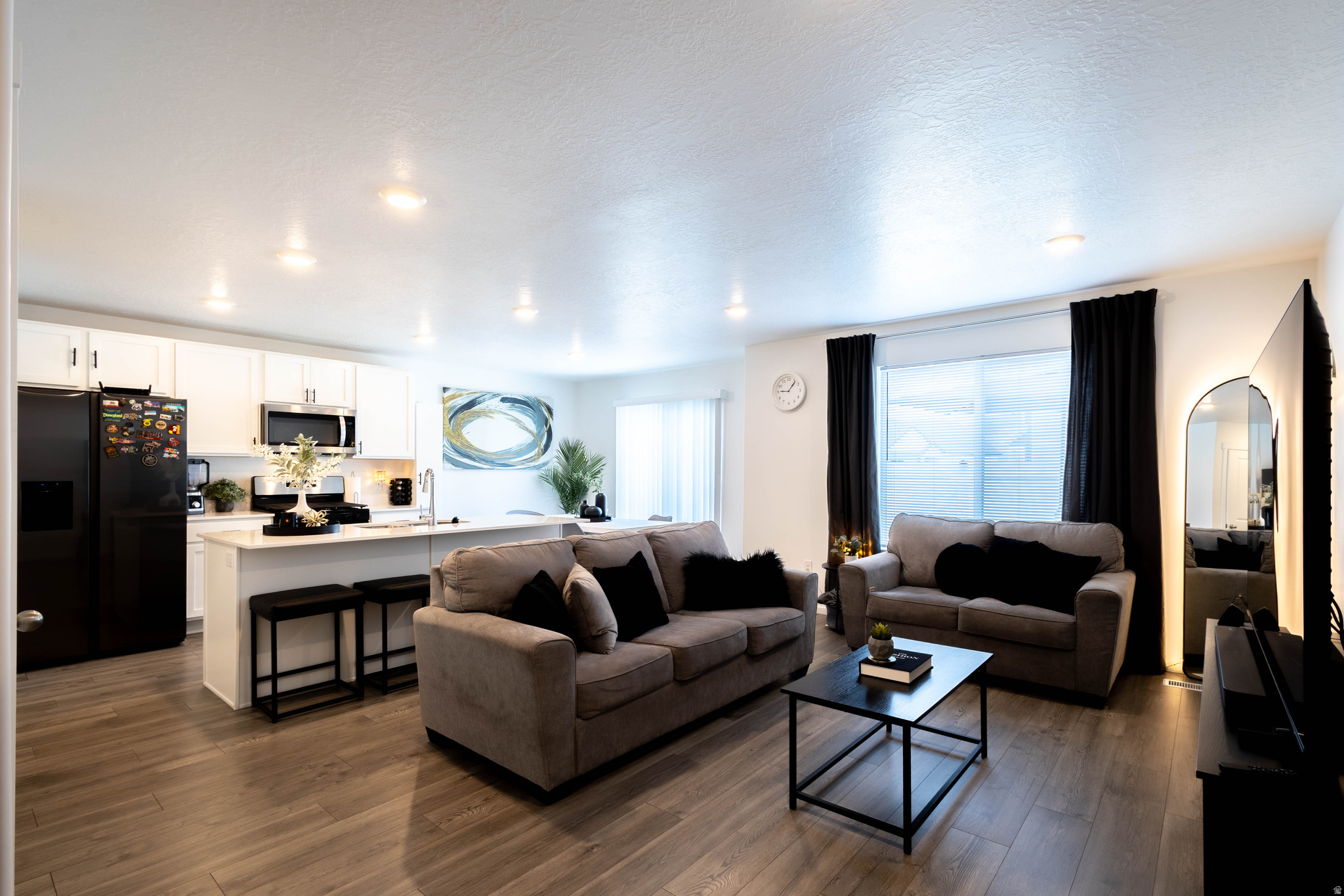 QUIET VALLEY - Residential