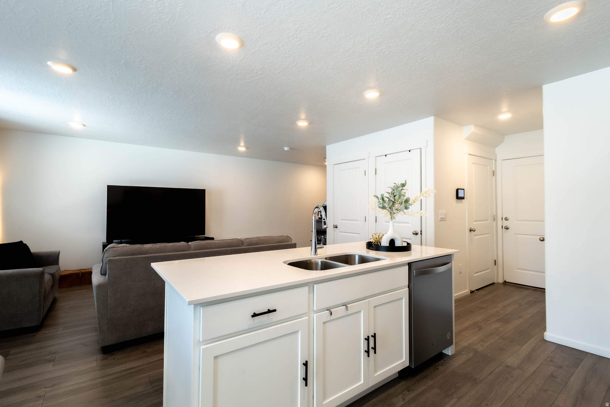 QUIET VALLEY - Residential