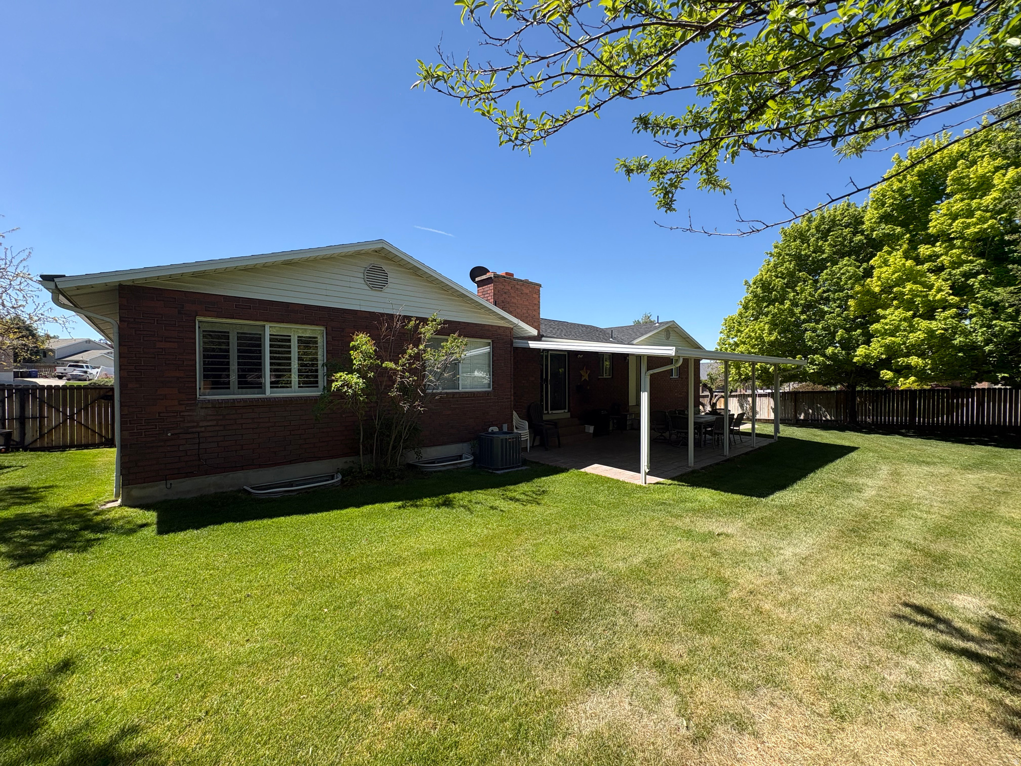 PILLY GREEN - Residential
