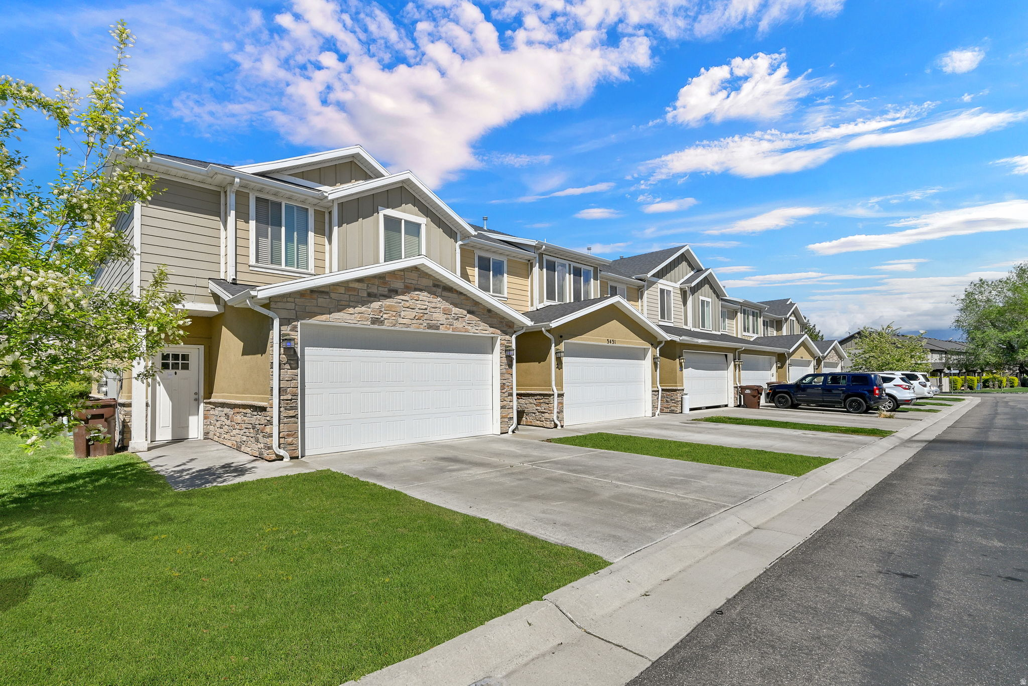 RIVERBEND - Residential