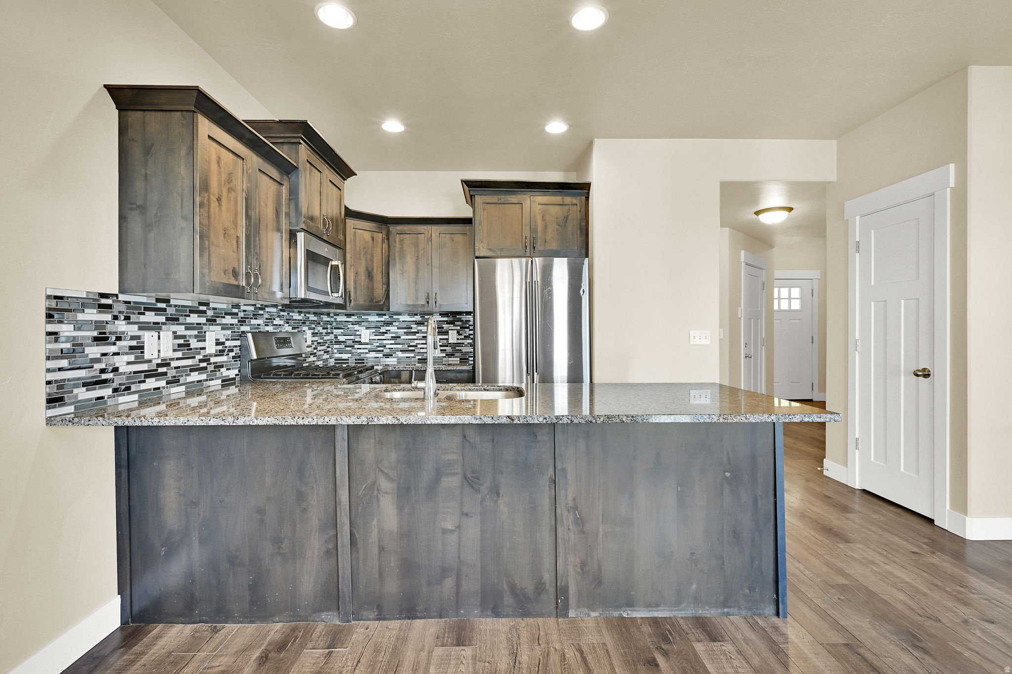 RIVERBEND - Residential