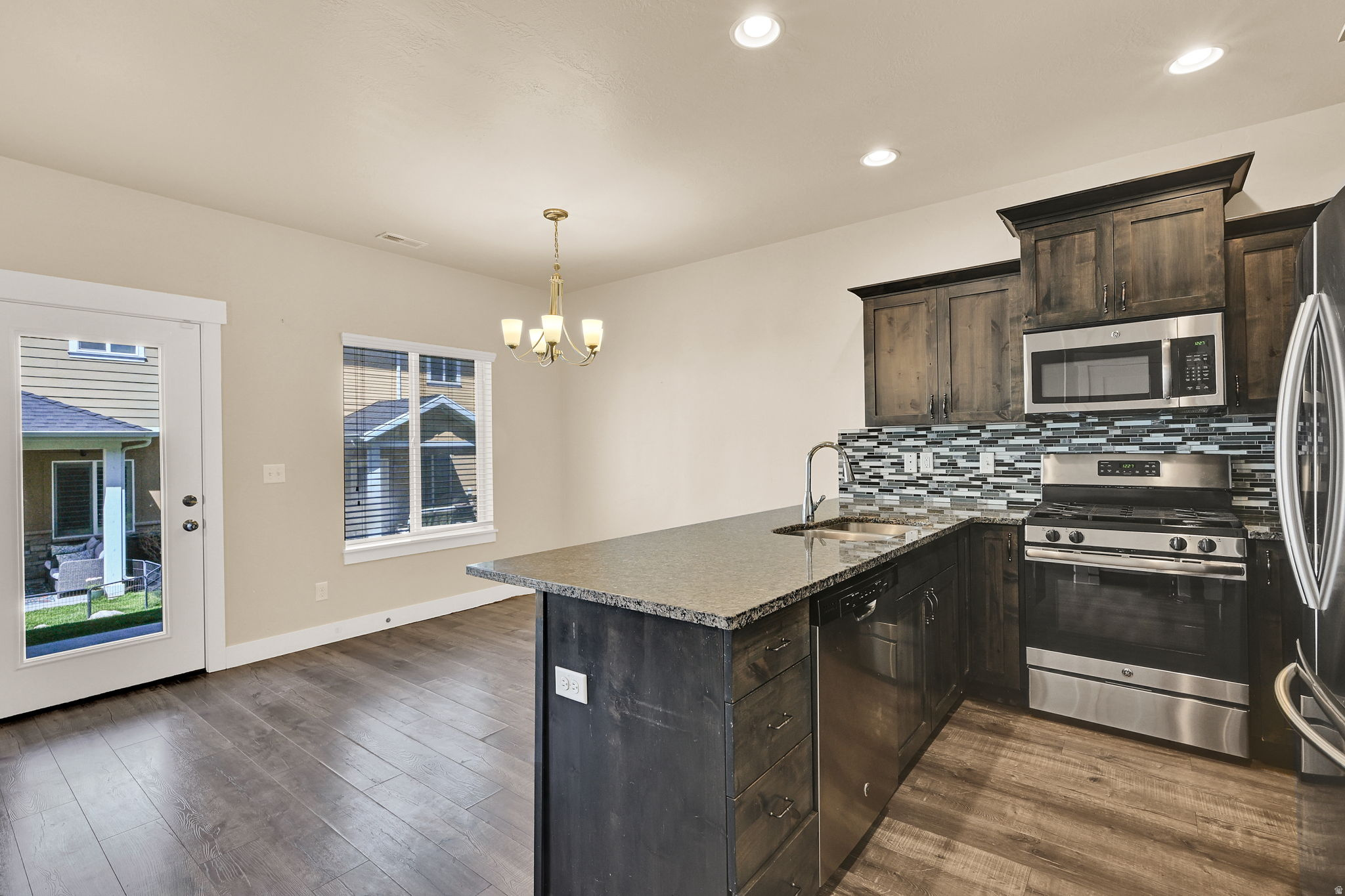 RIVERBEND - Residential