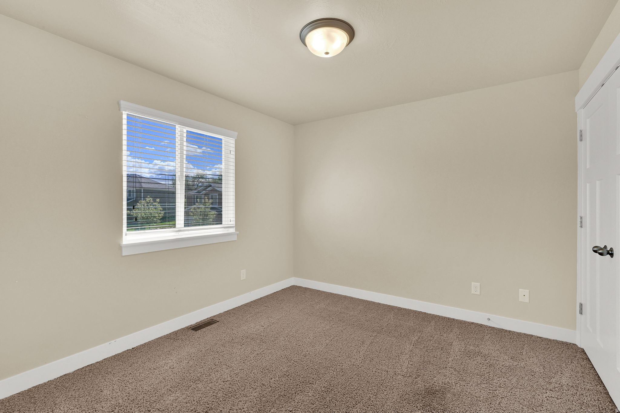 RIVERBEND - Residential