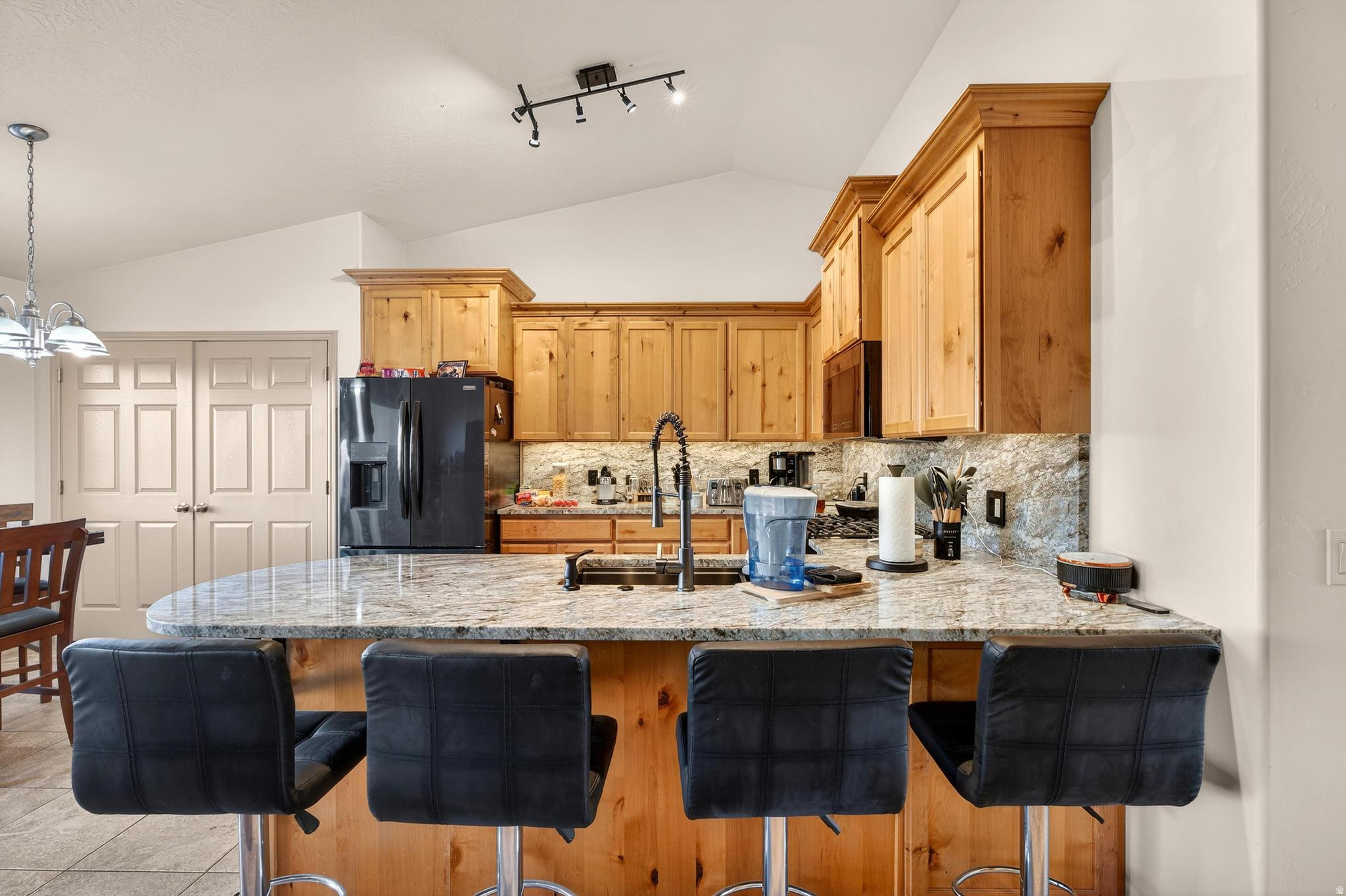 ENGLISH OAKS EST 1 AMD - Residential