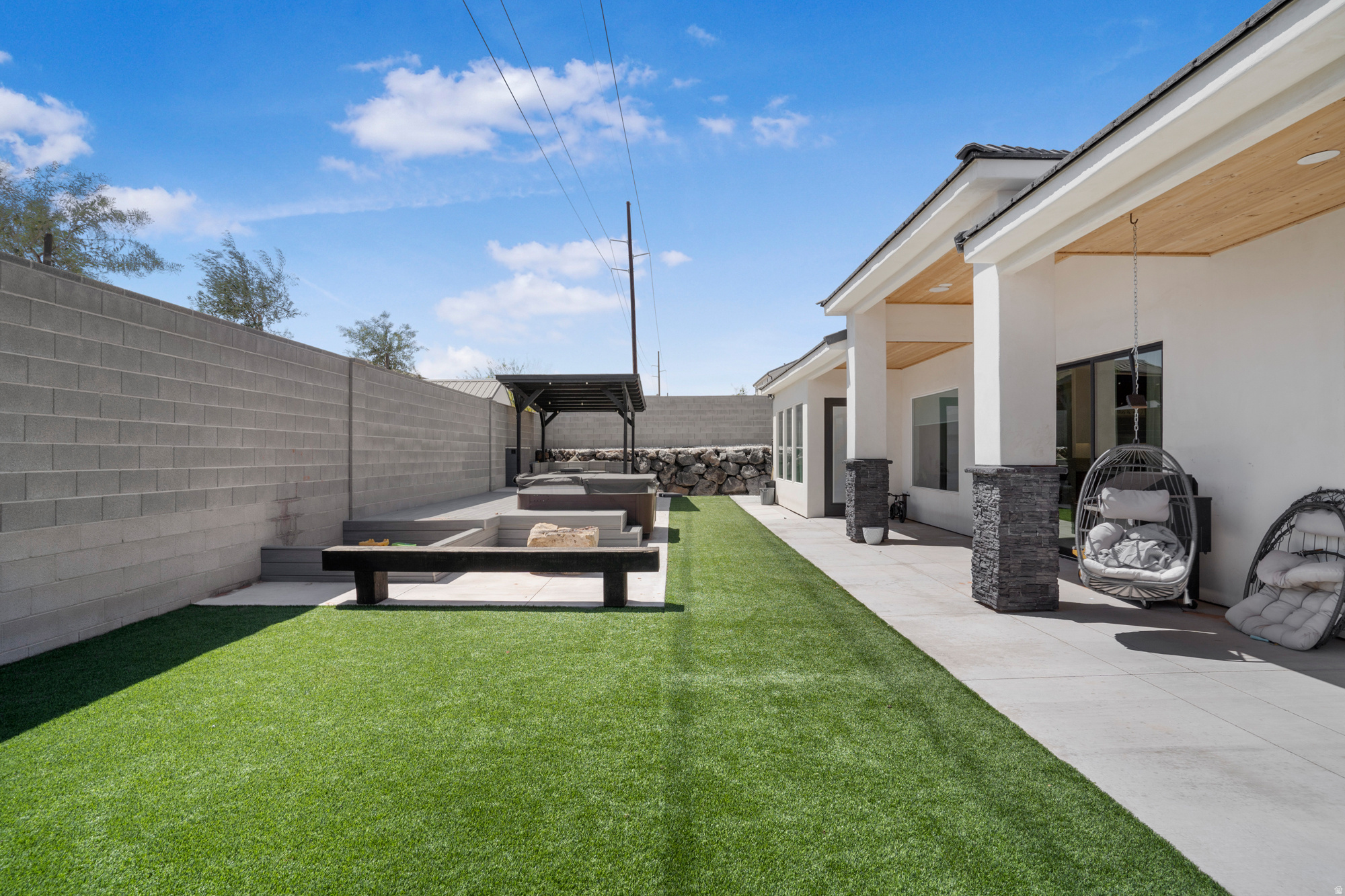 FIREROCK 3 - Residential