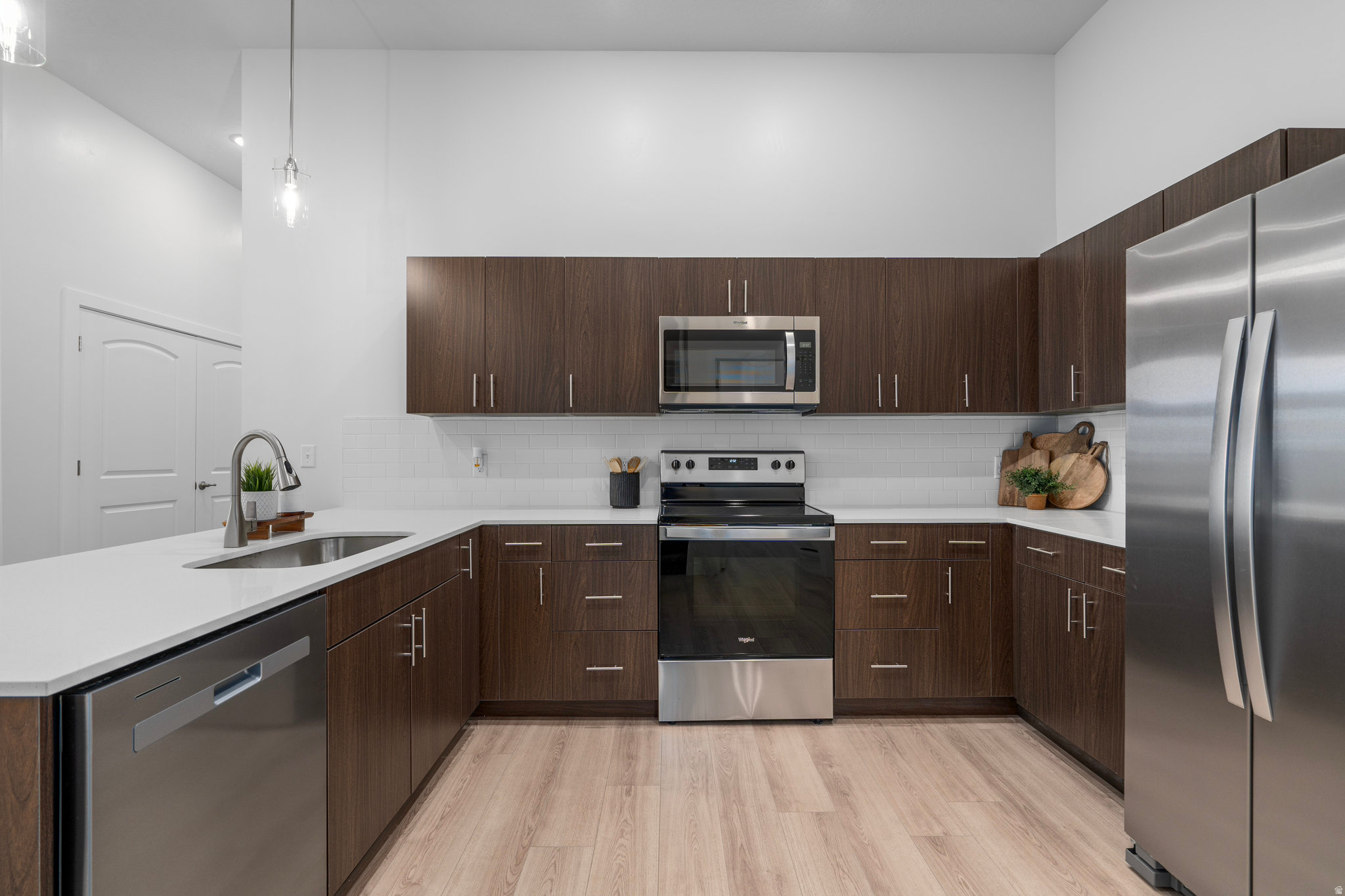 SARATOGA VIEW - Residential