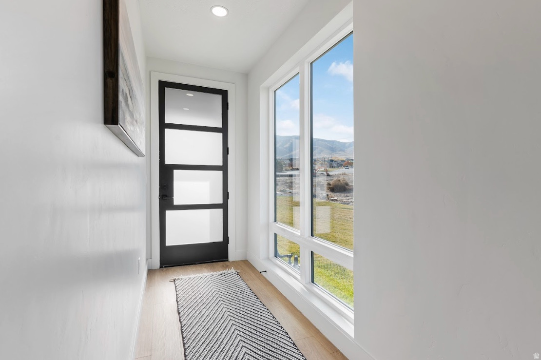 FAIRWAYS TOWNHOMES - Residential