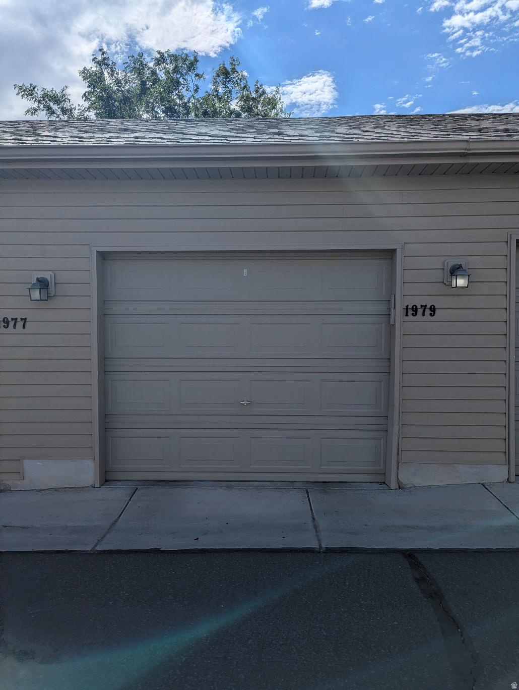 HILLCREST CONDO - Residential
