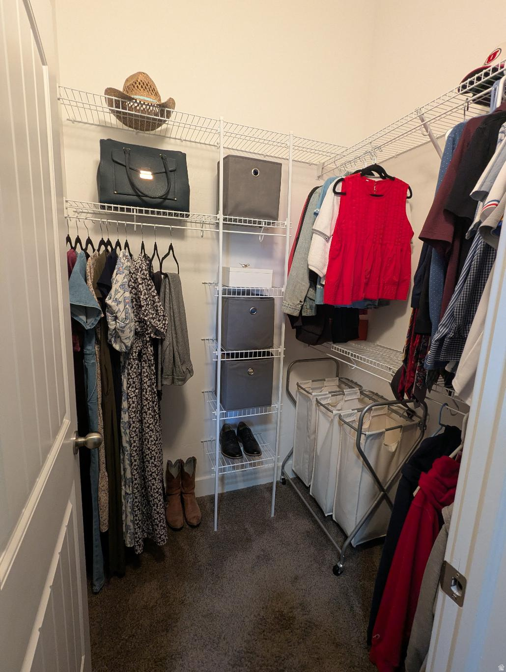 HILLCREST CONDO - Residential