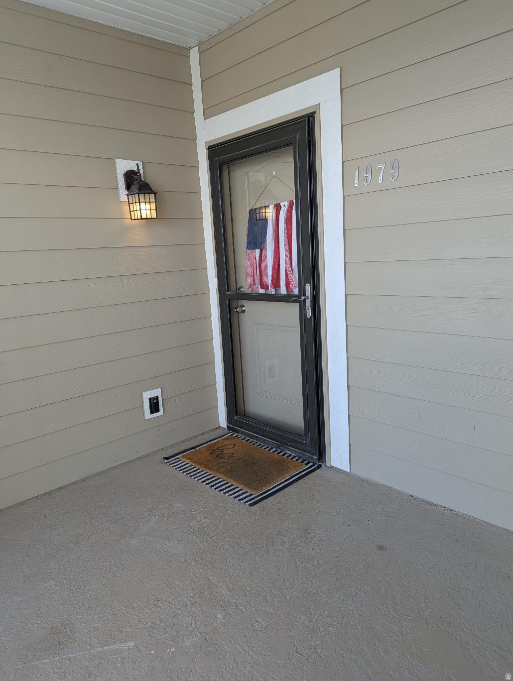 HILLCREST CONDO - Residential